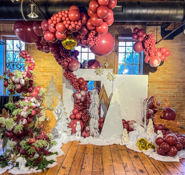 Naisha’s Luxury Balloons