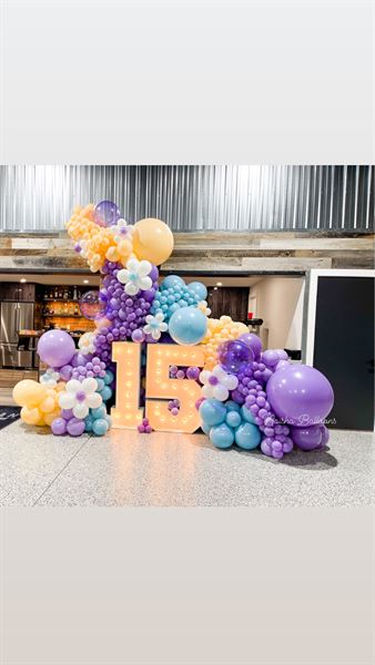 Naisha’s Luxury Balloons