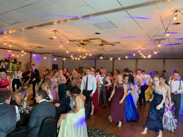 Shady's Restaurant & Lounge