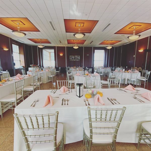 Messina's at the Terminal