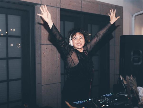 DJ Services by Willow Jade