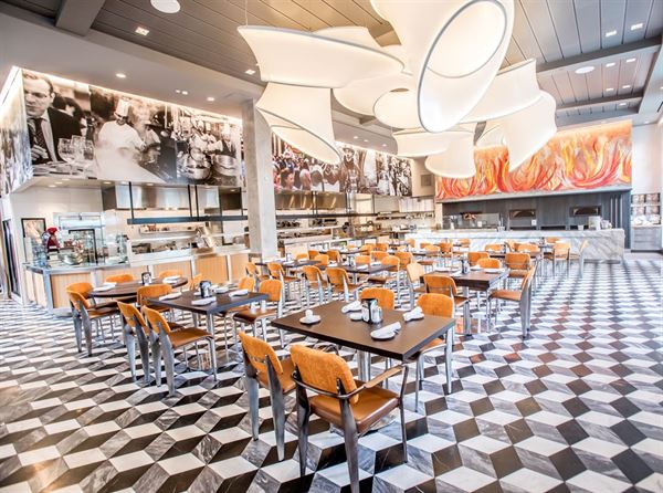 Naples Ristorante e Bar