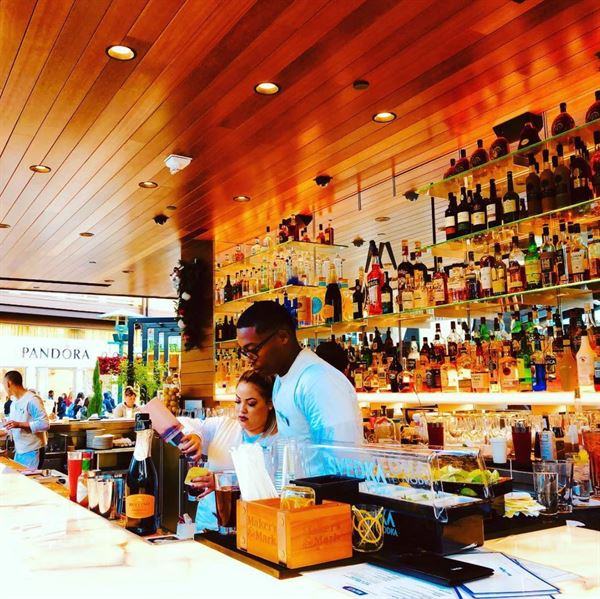 Naples Ristorante e Bar