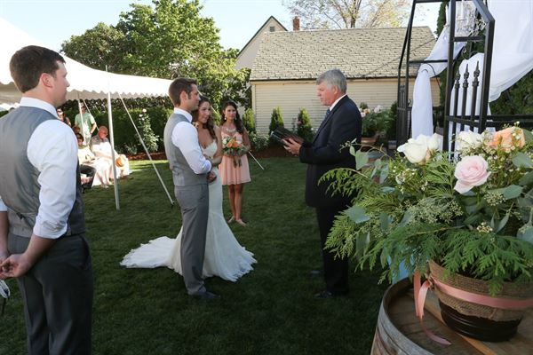 The Pendleton House Bed And Breakfast
