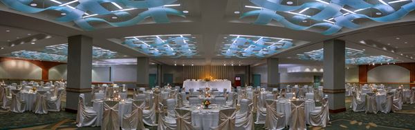 Hilton Waikiki Beach Resort & Spa