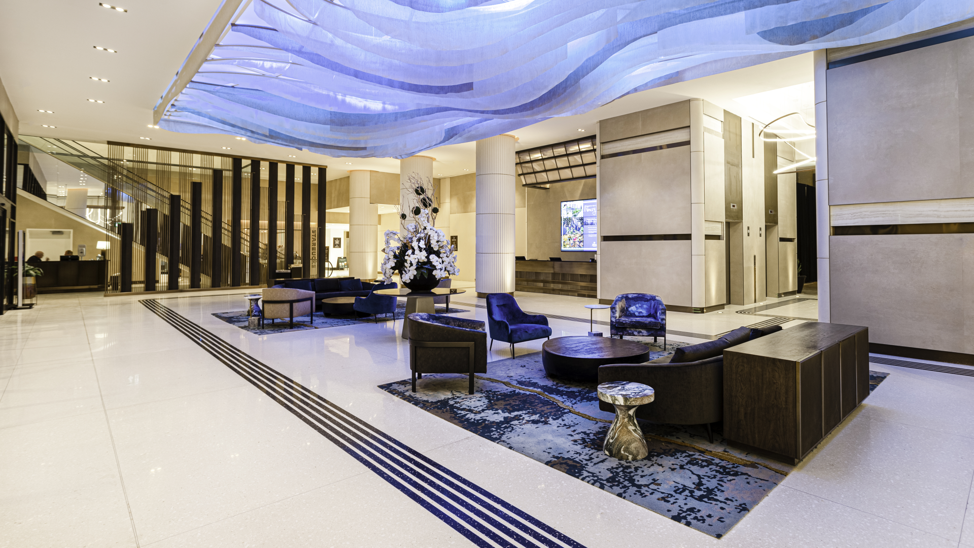 Hilton Niagara Falls/Fallsview Hotel & Suites