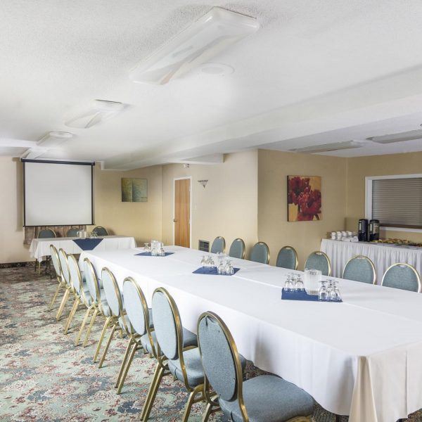 Mount Peyton Resort & Conference Centre