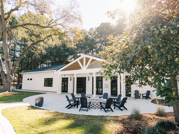 The Carolina Manor House