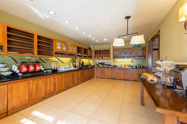 Wyndham Garden Kansas City Airport