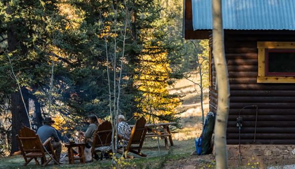 Pioneer Guest Cabins