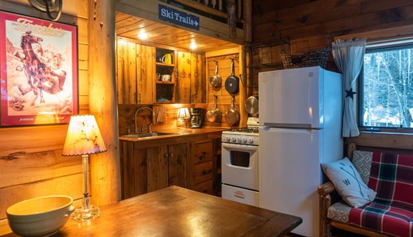 Pioneer Guest Cabins