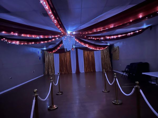 The Venue at 711 Louisa