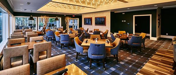 White Columns Country Club