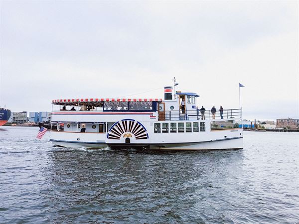 Charles River Boat Company