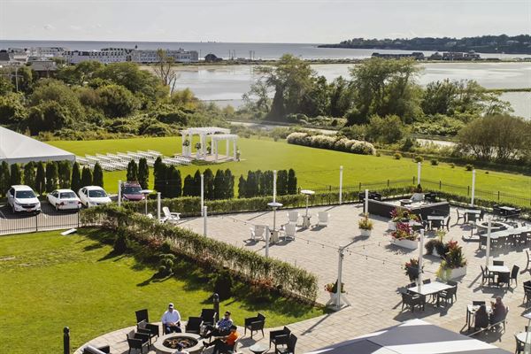 Wyndham Newport Hotel