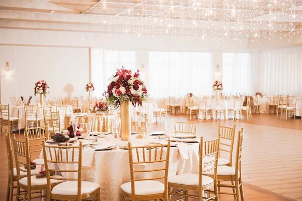 Wyndham Newport Hotel