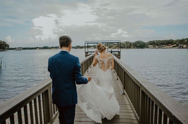 Knotted Roots on the Lake