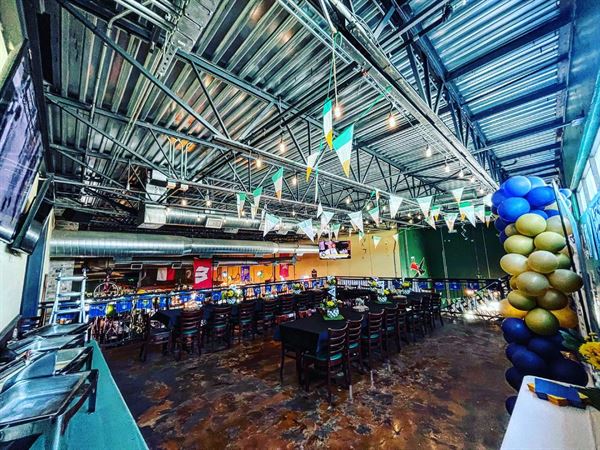 Mo's Irish Pub Cypress