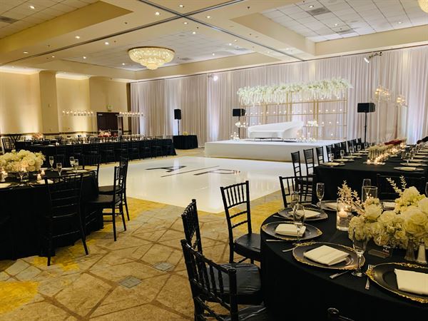 Hotel Zessa, a Doubletree by Hilton