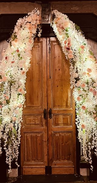 Lola's Industrial Venue INC