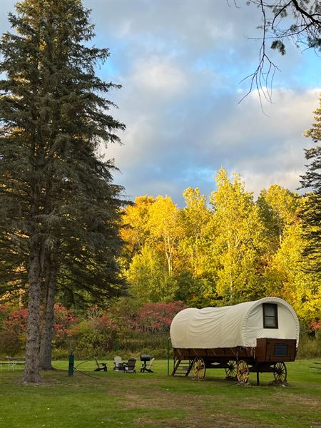 Bison Trace Luxury Camping