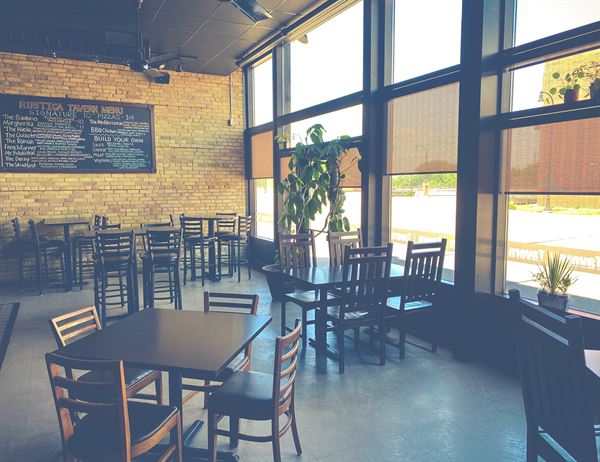 Rustica Eatery and Tavern