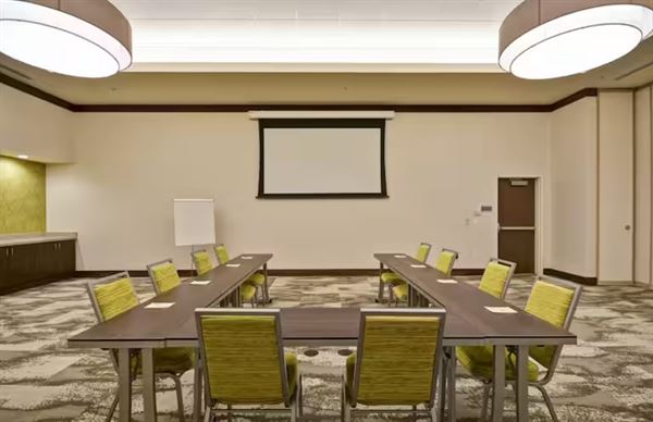 Home2 Suites Dallas Downtown Baylor Scott & White