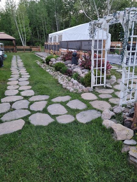 Noel's Nest Special Events Space & Retreat Centre