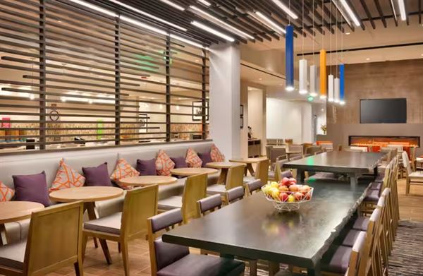 Hampton Inn by Hilton Anaheim Resort-Convention Center