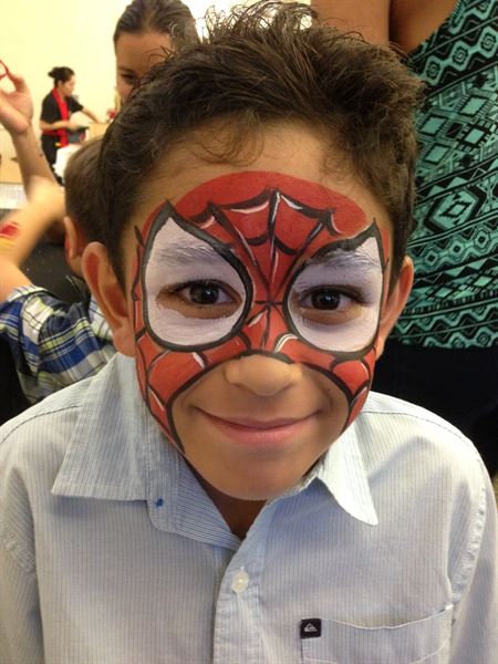 Magical Touch - Party Entertainment Hawaii