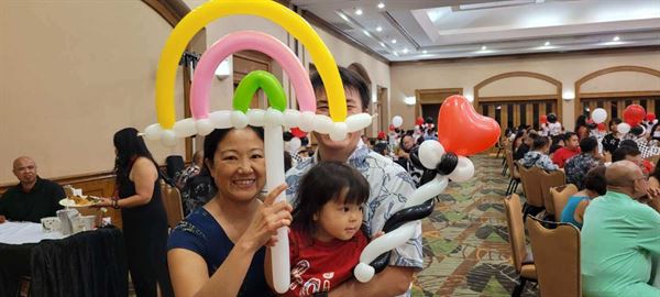 Magical Touch - Party Entertainment Hawaii