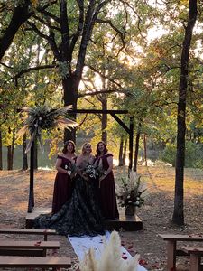 Outdoor or indoor ceremony
