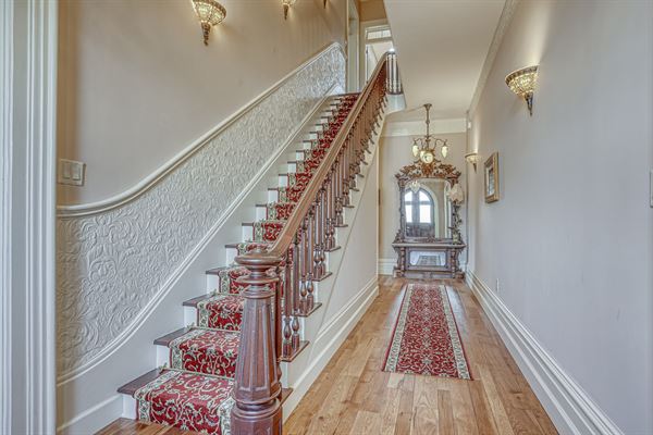 Solomon Fowler Mansion & Venue