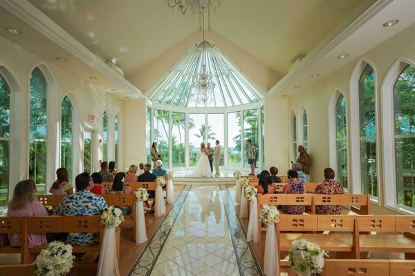 Paradise Cove Crystal Chapel