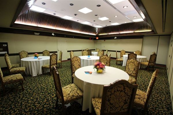 Magnuson Grand Hotel & Conference Center Tyler