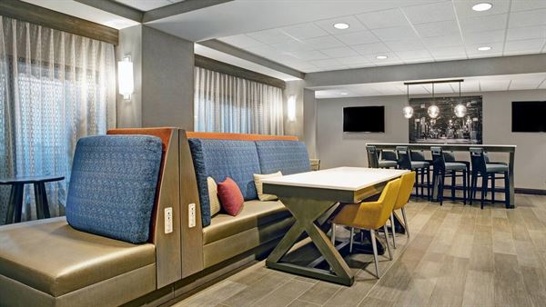 Hampton Inn Woodruff Road