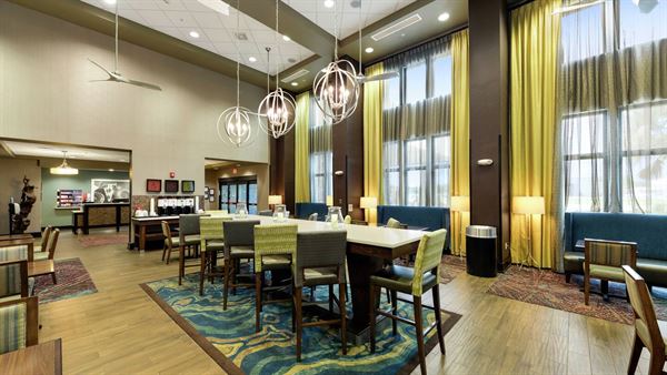 Hampton Inn & Suites Gulfport