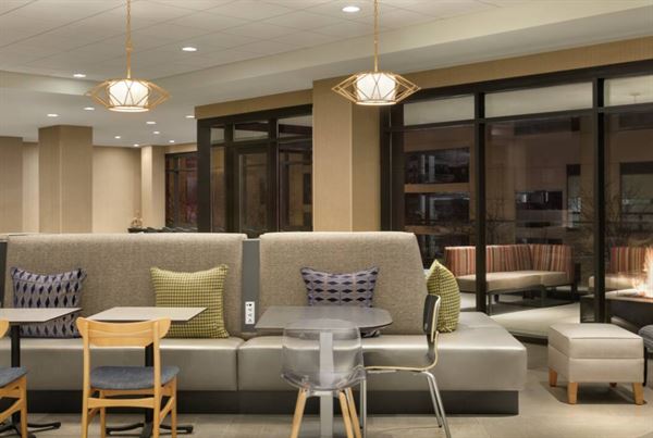 Home2 Suites by Hilton Chicago River North