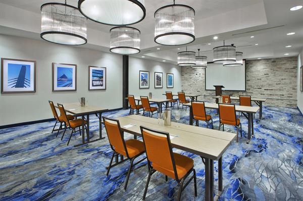 Fairfield Inn & Suites by Marriott Milwaukee Downtown