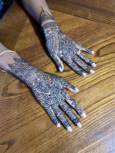 Henna By Heera