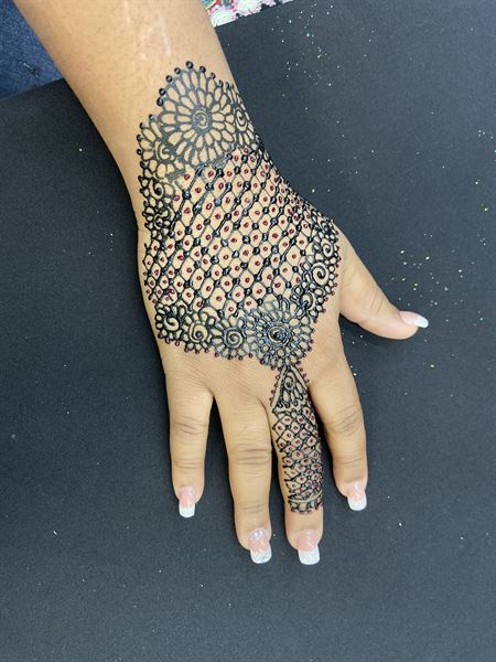 Henna By Heera