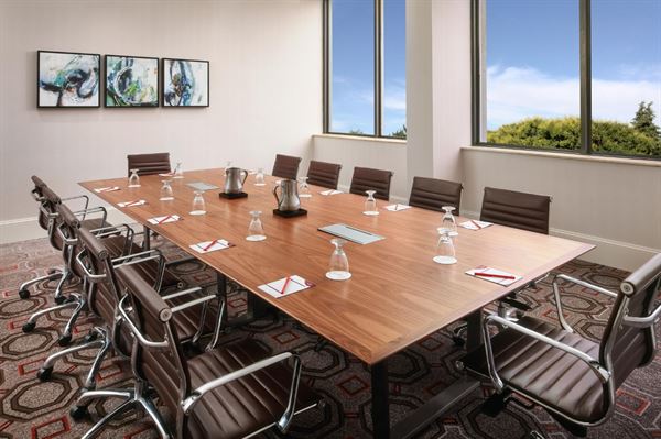 Crowne Plaza Dallas-Market Center