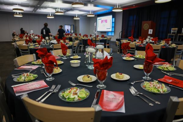 Grand View University, Kent L. Henning Student Center