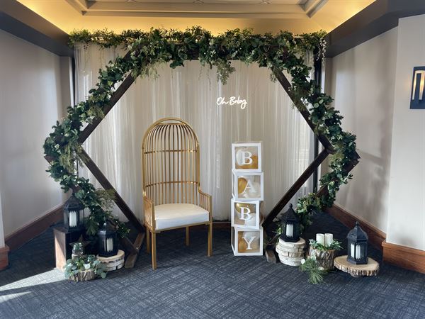 Camelot Golf & Country Club