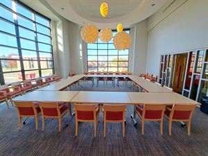 Prairie Meadows Plaza View Room