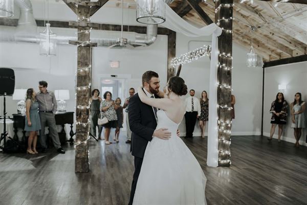 The Lodge at River Valley Farm