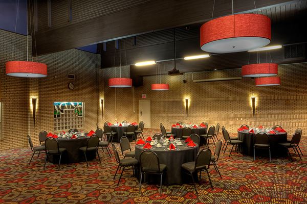 Royal Hotel Lloydminster