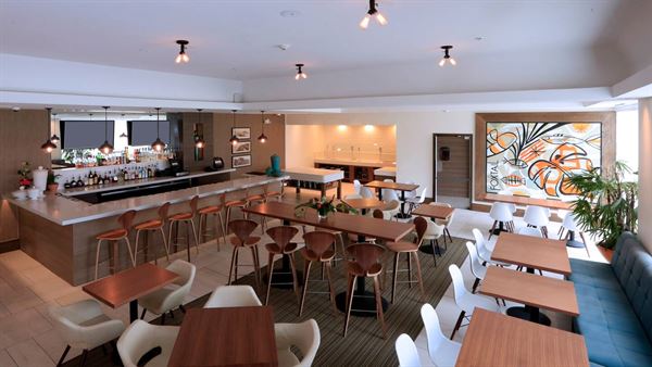 DoubleTree by Hilton Galveston Beach