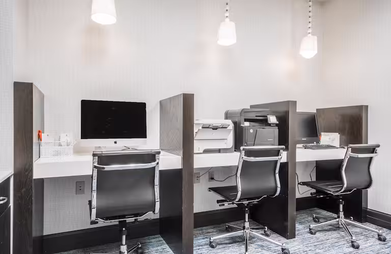 Embassy Suites Louisville Downtown