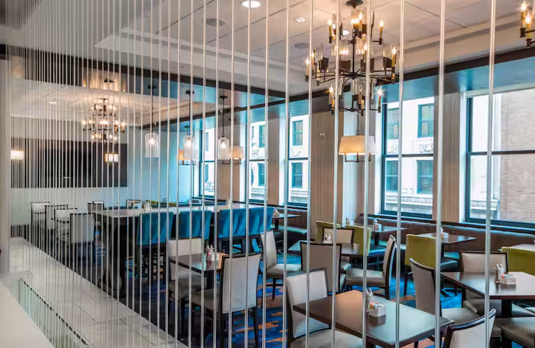 Embassy Suites Louisville Downtown